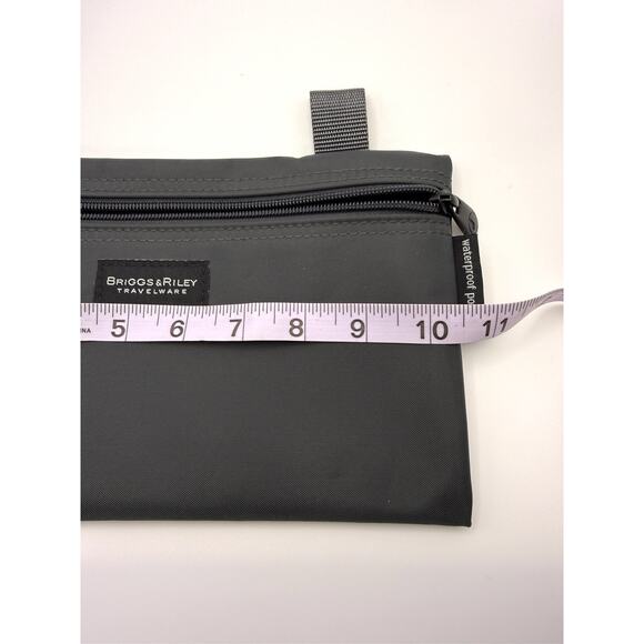 Briggs & Riley Waterproof Pocket Snap Zip Pouch Carry On Travel - Picture 4 of 5